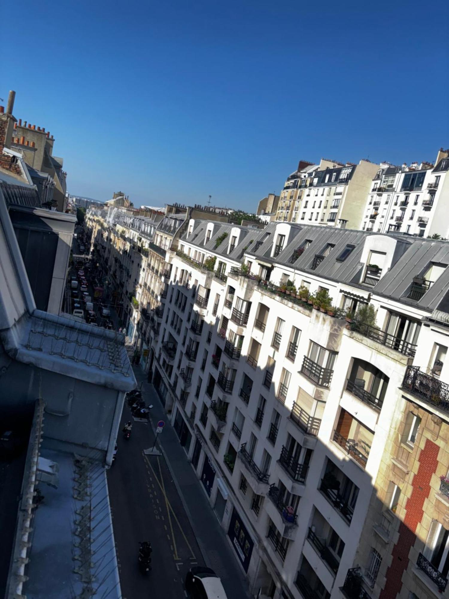 Pretty Montmartre Apartment Paris Exterior photo