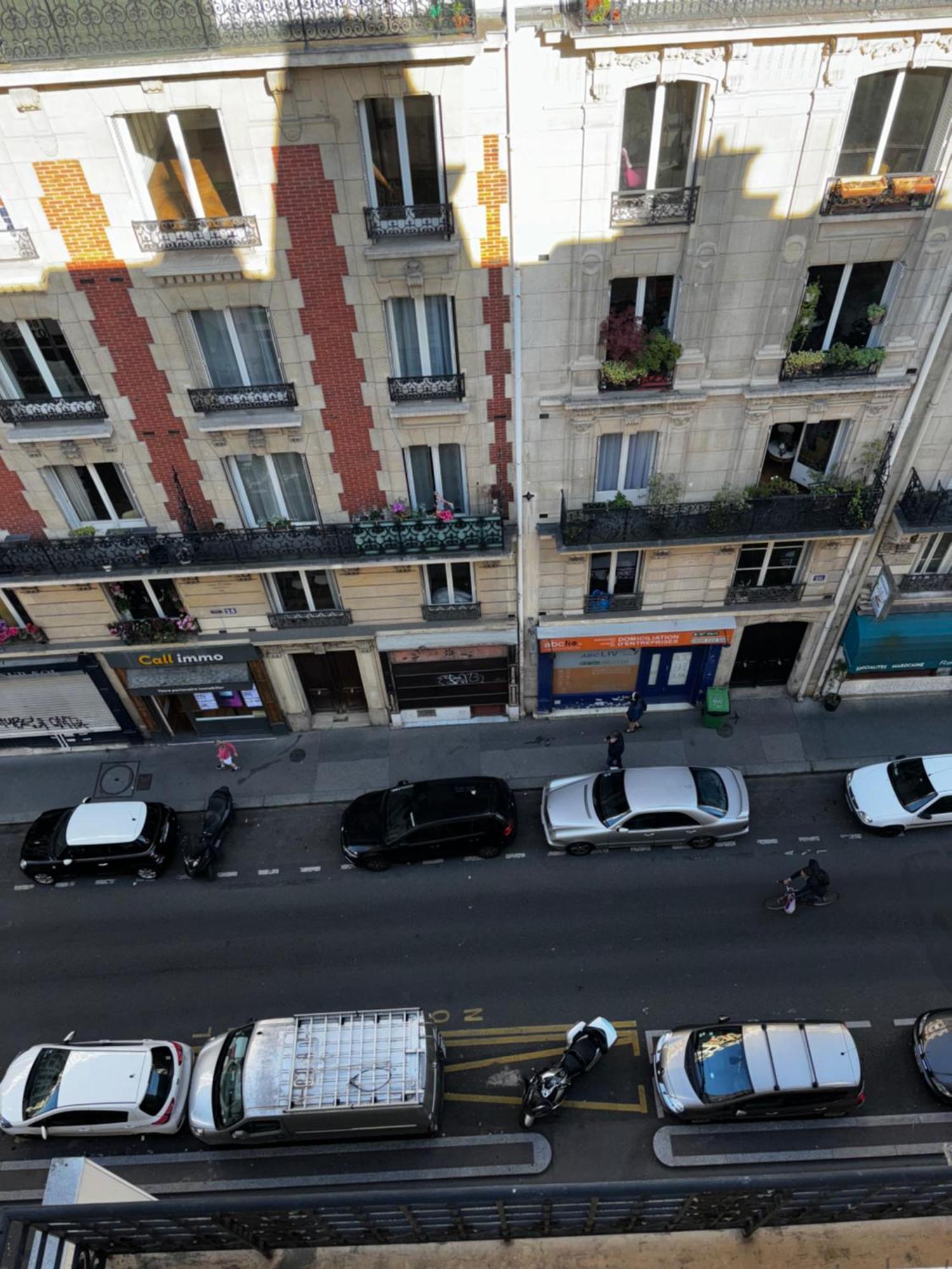 Pretty Montmartre Apartment Paris Exterior photo