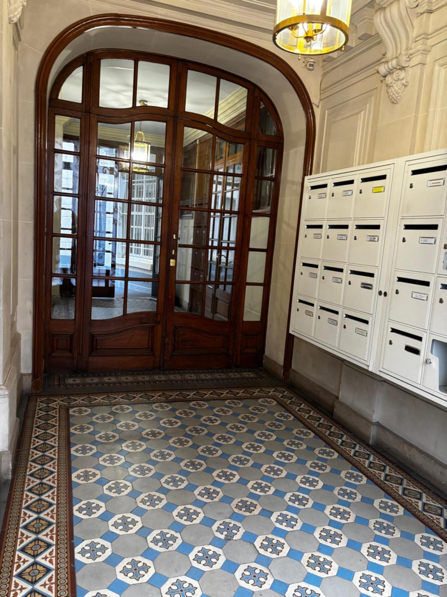 Pretty Montmartre Apartment Paris Exterior photo