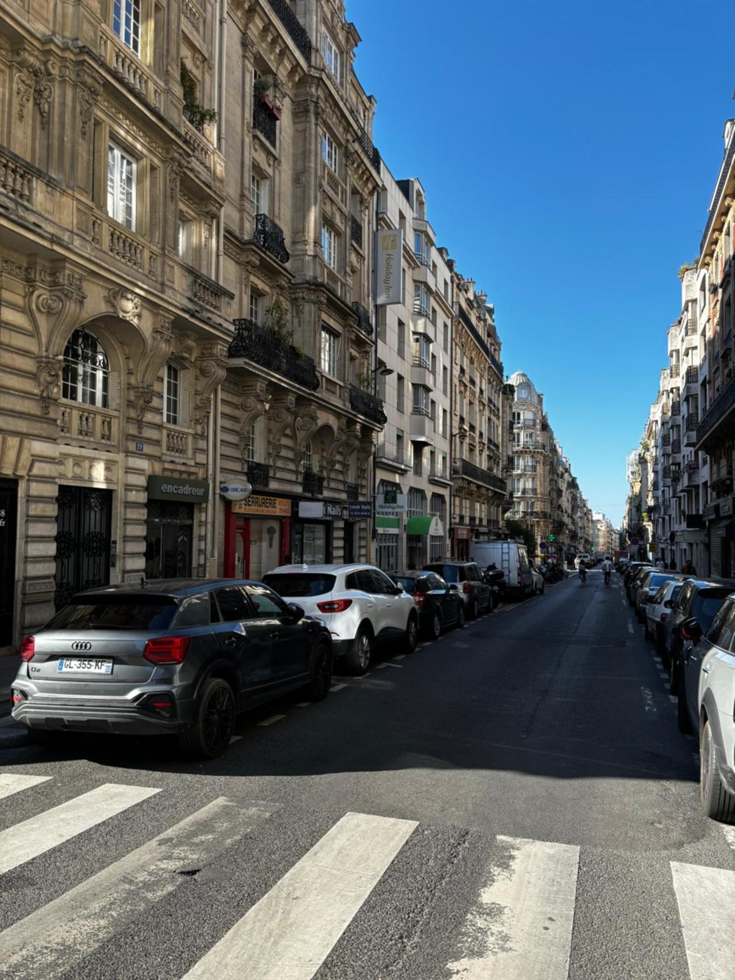 Pretty Montmartre Apartment Paris Exterior photo