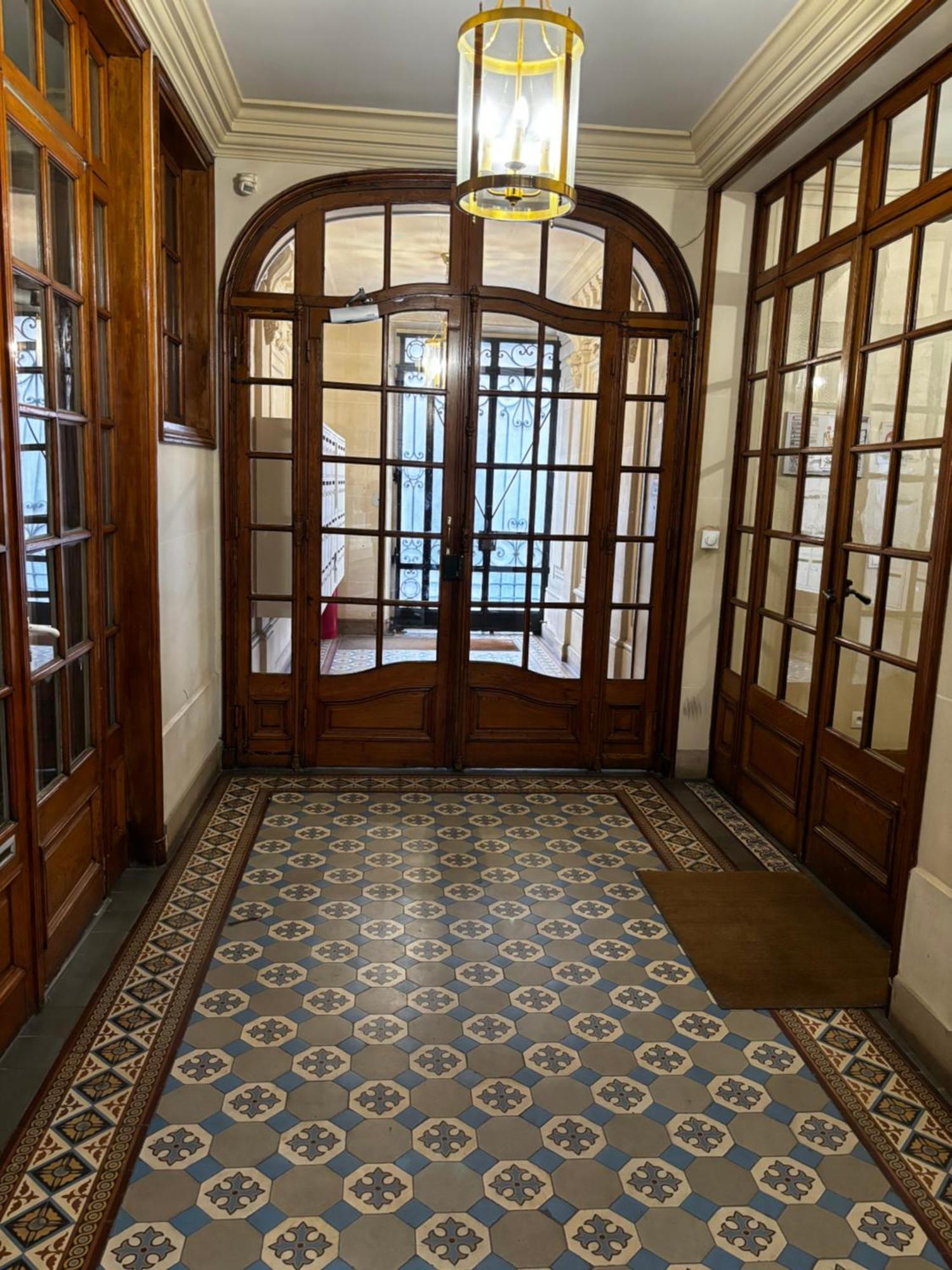 Pretty Montmartre Apartment Paris Exterior photo